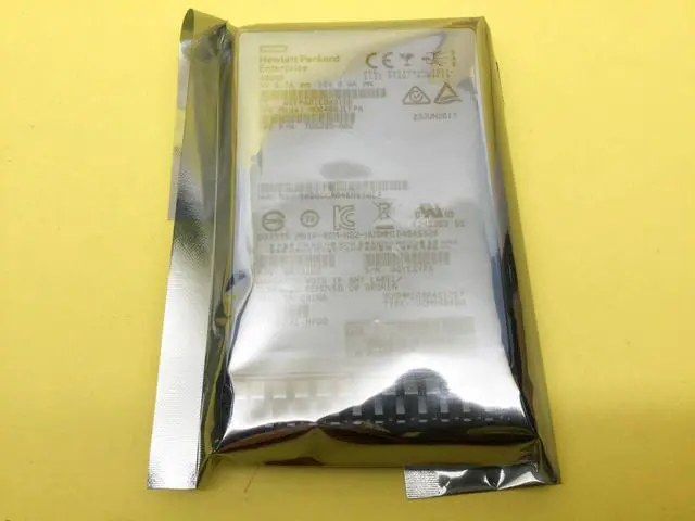 Alt view image 7 of 8 - HPE 400GB Hot-Plug Solid State Drive (SSD) - SAS LFF (765289-002)