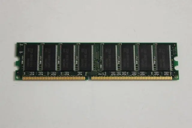 Alt view image 4 of 4 - M368L2923DUN-CCC SAMSUNG 1GB DDR2 400MHZ PC2-3200 240-PIN NON-ECC UNBUFFERED DIMM MEMORY