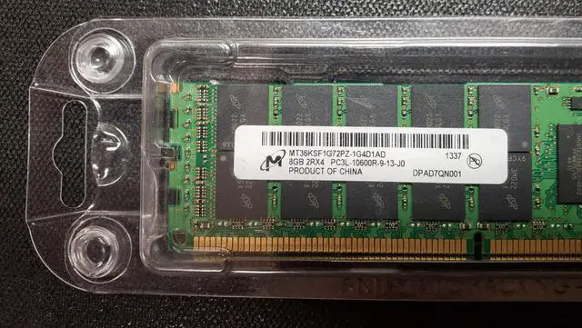 Main image of MT36KSF1G72PZ.1G4D1 8GB 1333MHZ MICRON  RDIMM  1.35V 2RX4 PC3L-10600R-9-11-J0  36 CHIP SERVER MEMORY MODULE..