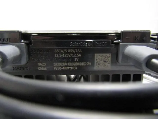 Alt view image 4 of 5 - Box of 10 SolarEdge P850-4NMYMBY 850 Watt 125V 12.5A Dual Panel Power Optimizer