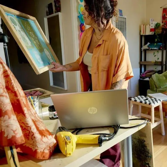 Alt view image 7 of 7 - HP 15.6" HD Display, Intel Processor N200 (Pentium), 1.1 GHz, 16GB RAM, 128GB UFS, Numeric Keypad, Windows 11 Home, One Year Microsoft 365 Included, Bluetooth, Wi-Fi 6, Silver + Mazepoly Accessories