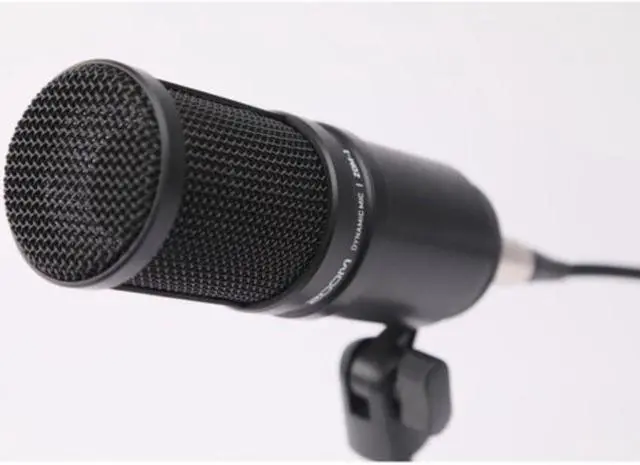 Alt view image 4 of 7 - Zoom ZDM-1 Dynamic Microphone