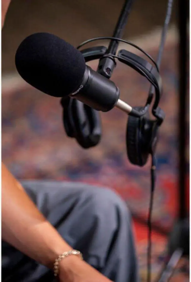 Alt view image 7 of 7 - Zoom ZDM-1 Dynamic Microphone