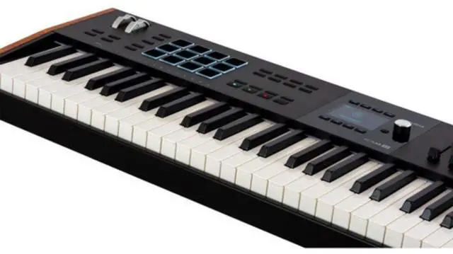 Alt view image 7 of 7 - Arturia KeyLab 88 mk3 88-Key Hammer-Action Universal MIDI Controller (Black)
