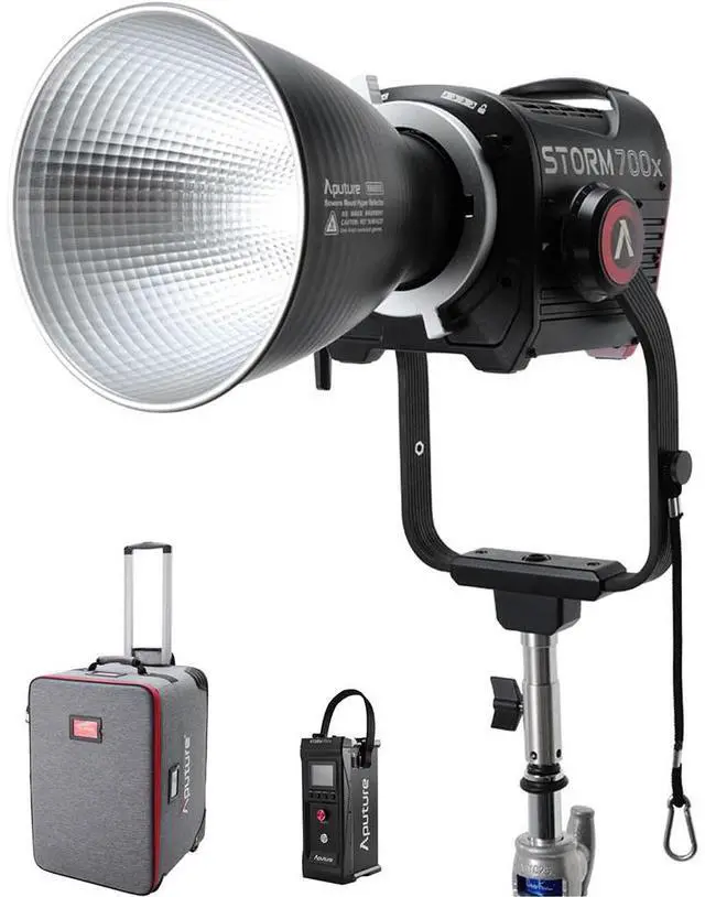 Main image of Aputure Storm 700x Video Light,700W Compact COB Light DMX/APP Control 0.1-100% Stepless Dimming CRI/TLCI 95+ CCT 2,500K-10,000K IP65 for Studio Photography,Film,YouTube,Key Light (Storm 700x)