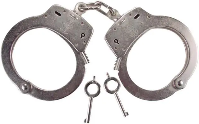 Alt view image 6 of 7 - SMITH & WESSON 350103 S&W 100 HANDCUFFS NICKEL
