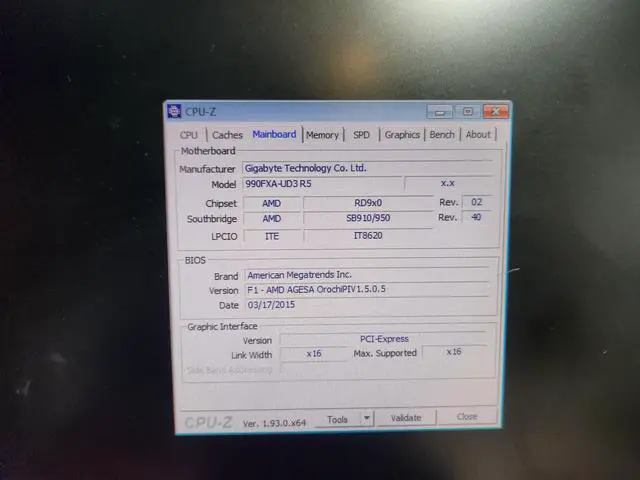 Alt view image 5 of 5 - GIGABYTE GA-990FXA-UD3 R5 (rev. 1.0) AM3+/AM3 AMD 990FX SATA 6Gb/s USB 3.0 ATX AMD Motherboard