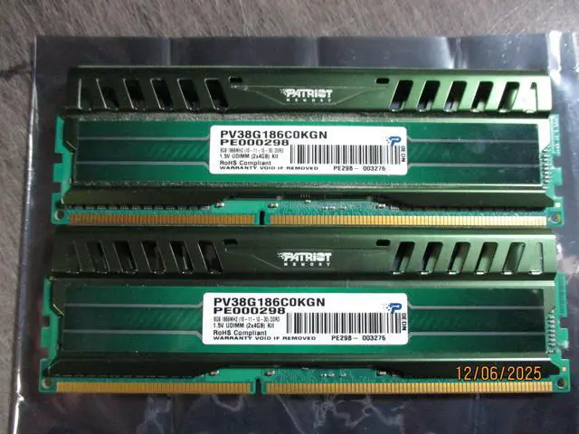 Alt view image 6 of 8 - Patriot Memory Performance Viper 3 DDR3 8GB Memory Kit PC3-15000 (1866MHZ) PV38G186C0K Black Mamba