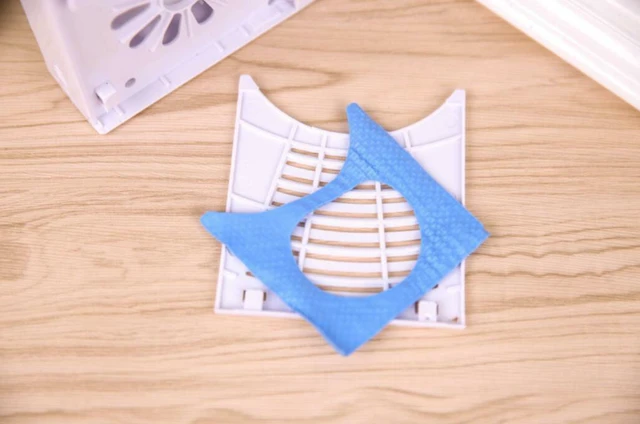 Alt view image 6 of 7 - Mini Portable Bladeless USB Desktop Handheld Air Conditioner Cooler Cooling Fan
