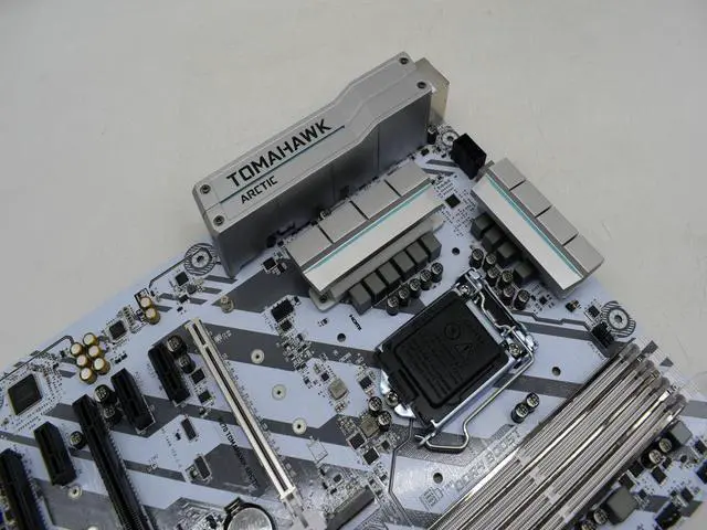 Alt view image 12 of 12 - MSI H270 TOMAHAWK ARCTIC LGA 1151 Intel H270 HDMI USB 3.1 ATX Motherboards - Intel
