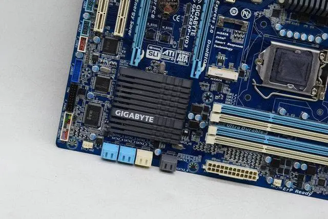 Alt view image 6 of 8 - Gigabyte GA-Z68XP-UD3 ATX Motherboard - LGA1155 Socket - Intel Z68 - HDMI, SATA 6 Gbps - USB 3.0 - DDR3 SDRAM