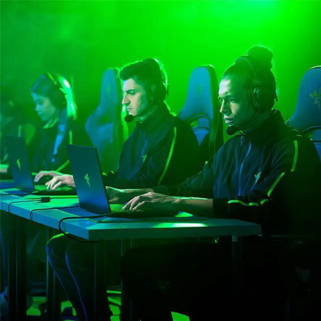 Alt view image 7 of 7 - AULA Soul Eater Shark V2 Extreme wireless Gaming Headset , THX Spatial Audio - Bendable Mic - 50mm Drivers - 2.4GHz, Bluetooth or USB - 70 Hr Battery w/USB Type C Chargingwhite