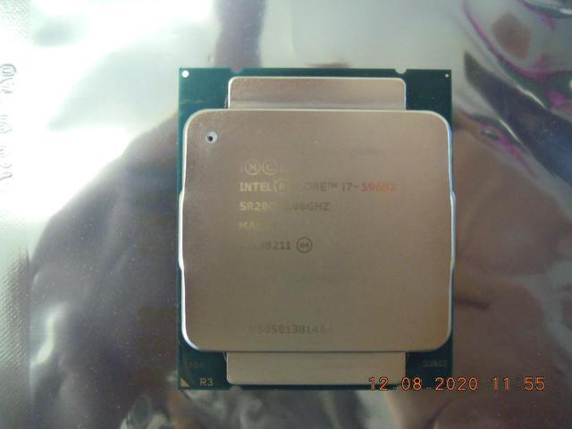 Alt view image 5 of 8 - Intel Core i7-5960X - Core i7 4th Gen Haswell-E 8-Core 3.0 GHz LGA 2011-v3 140W Desktop Processor - BX80648I75960X