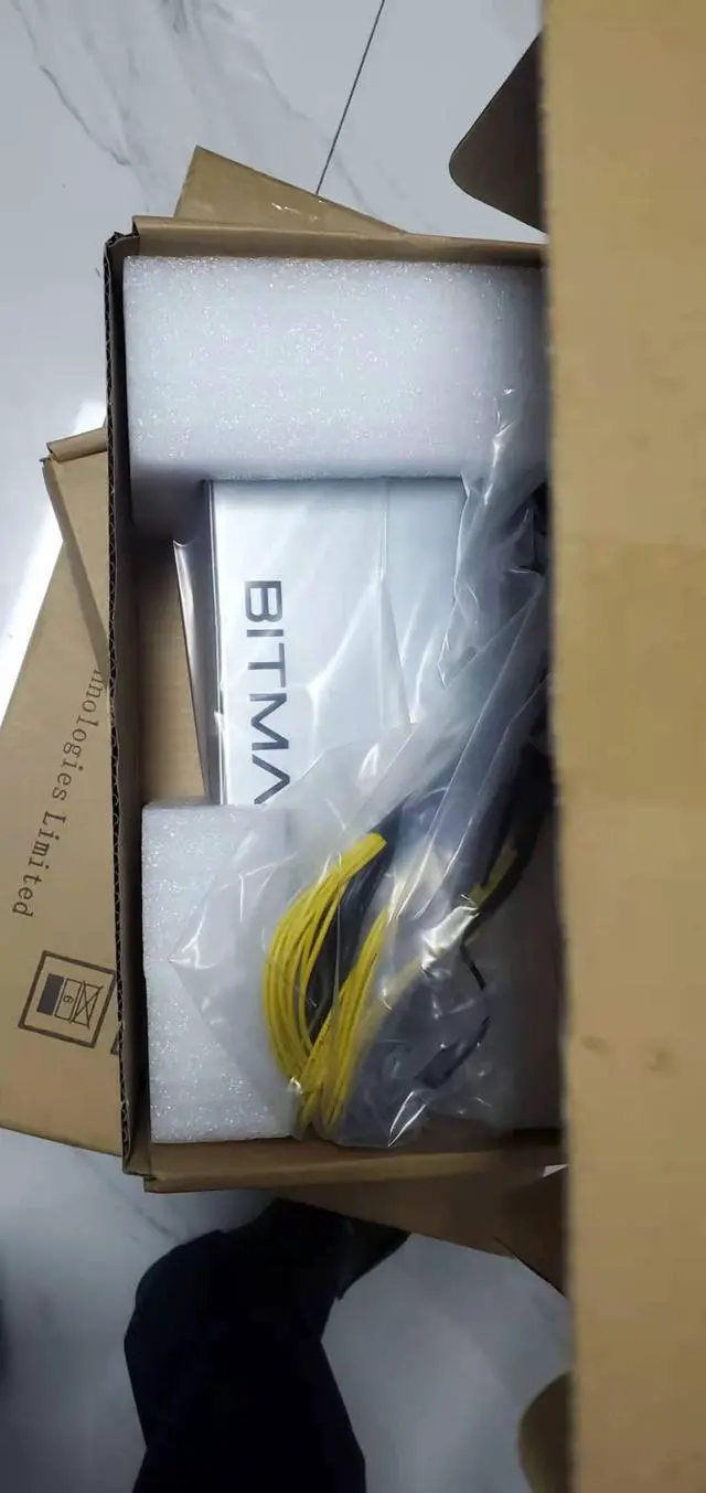 Alt view image 5 of 5 - APW3++ APW7 1800W Server Power Supply Mining PSU For Bitmain Antminer 12V 10x PCI-E 6 Pin Mining GPU