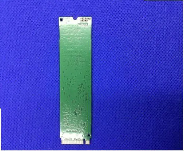 Alt view image 2 of 4 - MZ-VLB5120 SAMSUNG PM981 512GB PCIe NVMe M.2 SSD MZVLB512HAJQ