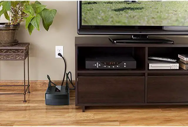 Alt view image 4 of 4 - UPS 650VA UPS Battery Backup Surge Protector BE650G1 Backup Battery Dataline Protection BackUPS Uninterruptible Power Supply