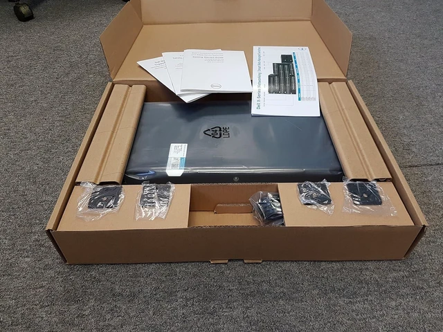 Alt view image 2 of 2 - Dell Networking X1018P - Switch - 16 Ports - Managed - Rack-mountable, Black (463-5910)
