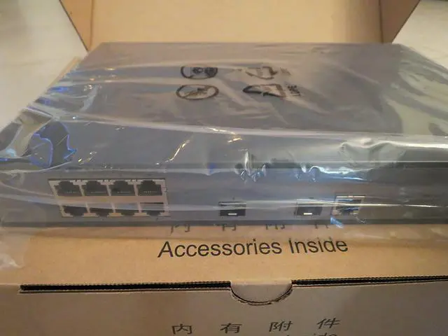 Alt view image 3 of 7 - HP JG922A 1920-8G-PoE+ (180W) Switch