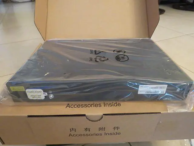 Alt view image 4 of 7 - HP JG922A 1920-8G-PoE+ (180W) Switch