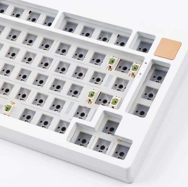 KiiBOOM Moonshadow 81, 75% Hot-swappable Aluminum VIA/QMK Barebones Gaming  Keyboard DIY Kit - Newegg.com