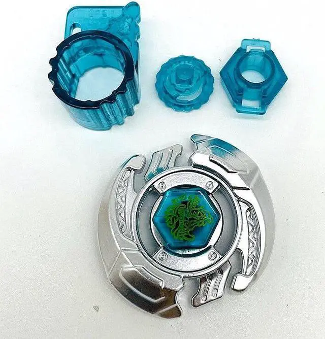 Alt view image 3 of 5 - Takara Tomy Metal Fusion Beyblade Quetzalcoatl 90WF Prototype Rare WBBA