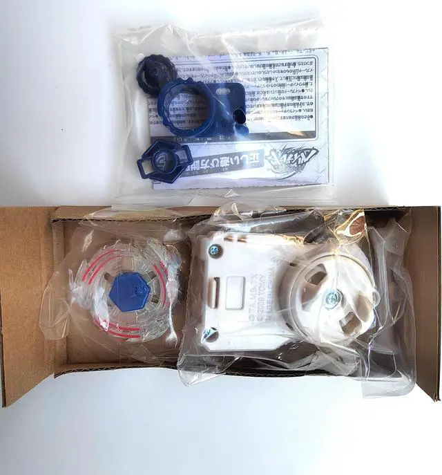 Alt view image 3 of 6 - Takara Tomy Lightning L-Drago 100HF Metal Fusion Beyblade BB43 L Drago Beyblade