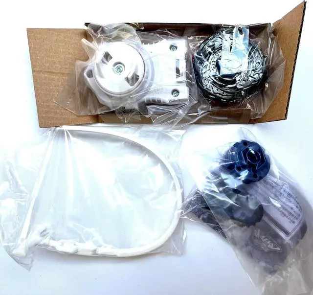 Alt view image 3 of 6 - Takara Tomy Beyblade Metal Battle Fusion Top BB108 L- DRAGO DESTROY F: S 4D SISTEM WITH Light Launcher