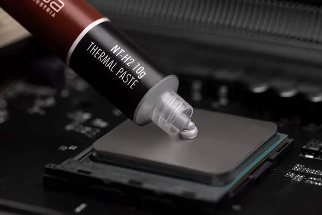 Alt view image 4 of 4 - Noctua NT-H2 10g, Pro-Grade Thermal Compound Paste incl. 10 Cleaning Wipes (10g)