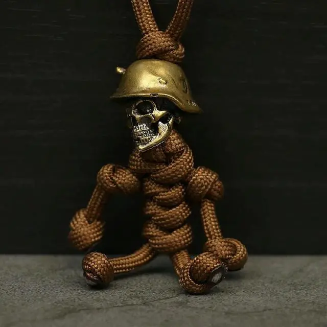 Main image of Skull Head Keychain Paracord Pendant