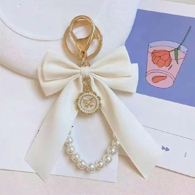 Main image of Faux Pearl Bow Keychain Cute