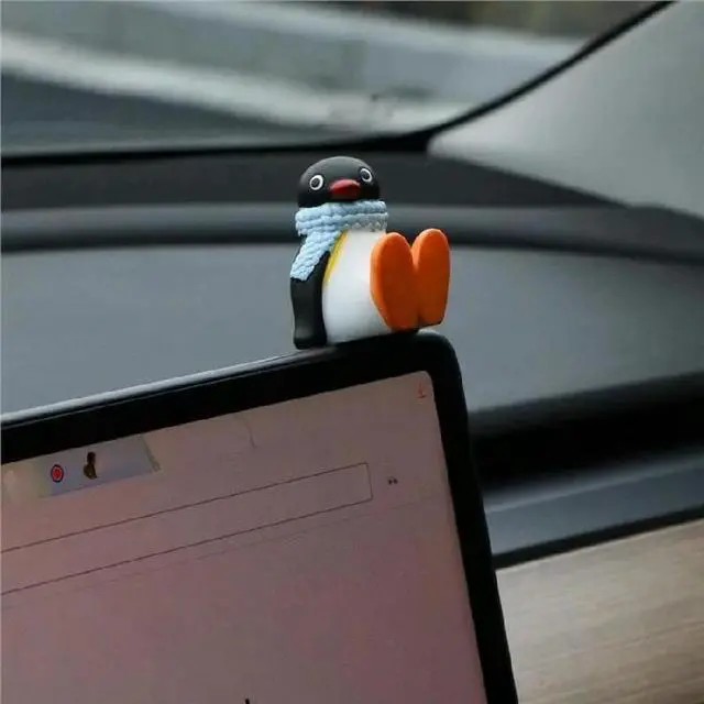 Main image of 6CM Penguin Doll Car Window Console Ornament