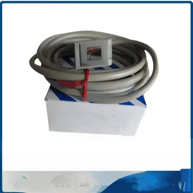 Alt view image 2 of 2 - FOR LED 2m cable NX5-D700A multi voltage diffuse reflectance photoelectric sensor lights up 700mm sensing distance infrared
