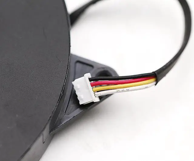 Alt view image 4 of 4 - ADDA AB08505HB120B00 Server Laptop Fan DC 5V 0.50A 4-Wire