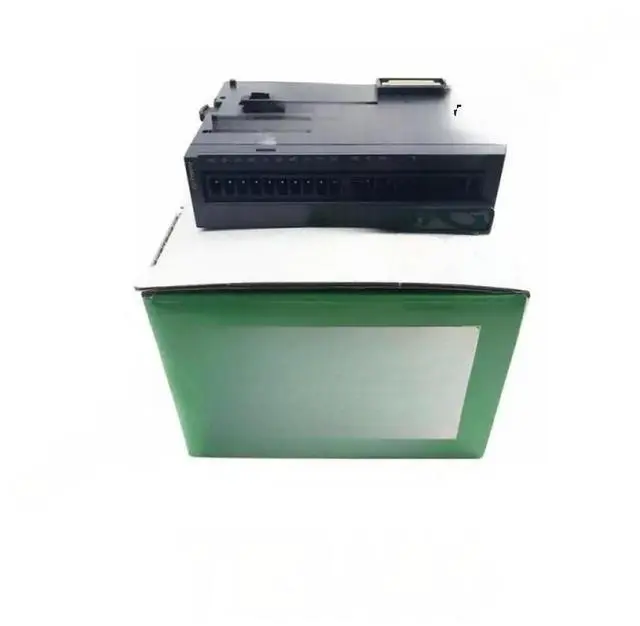 Main image of Module TM3AM6 TM3AI2H TM3TI8T TM3AI4 TM3AI8 TM3AQ2 TM3AQ4 TM3TI4 TM3TM3 XBTN401 XBT-N401 XBT N401