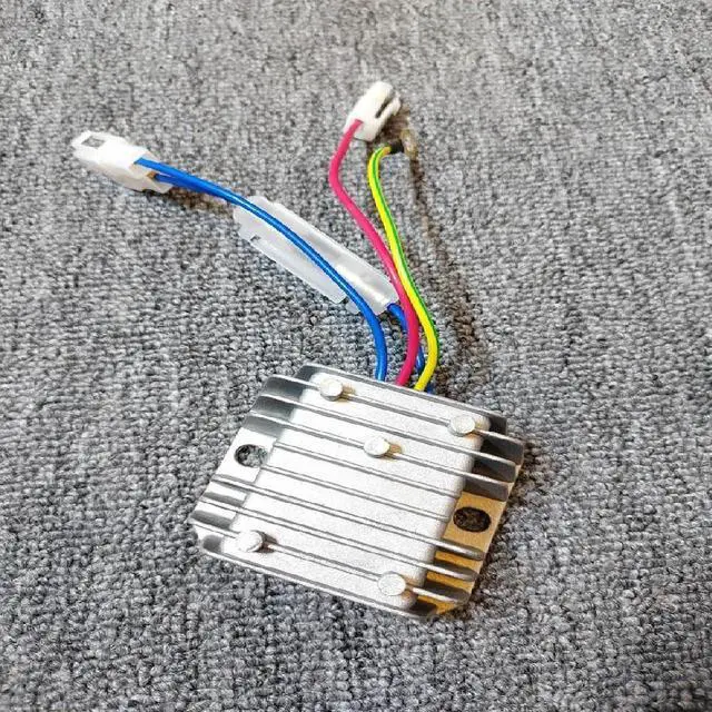 Main image of FOR HJWYQ-8A Charging Module Air-Cooled Diesel Parts 186F 188 192 195F Voltage Regulator Rectifier
