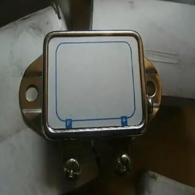 Main image of FOR 4pcs EQ140 Electronic Regulator 12V/24V 1500W Built-in Ground Car Alternator Regulator FTD142cf
