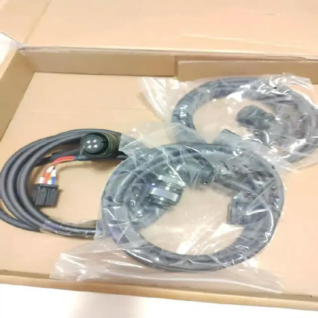 Main image of FOR M70 Motor Power Cable PWCE18-10S-5M 22-22S 4-Pin Plug Power Cable 3M