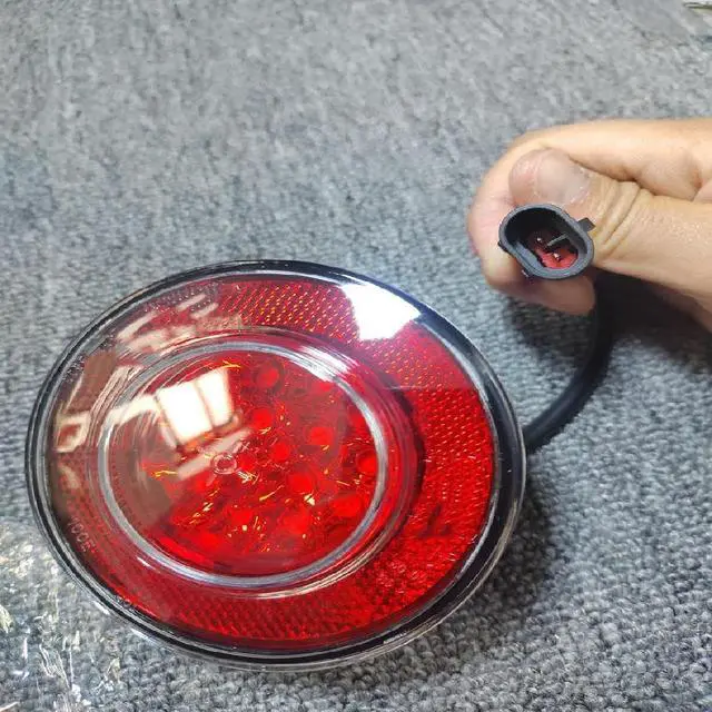 Main image of FOR Rear tail light Rear fog light Anti-fog light All red, for buses, buses, coaches, medium buses 10cm round LED24V