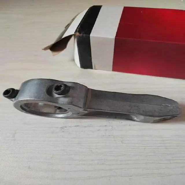 Main image of FOR 1pcs Engine Parts 21R707 Connecting Rod Part Numbers 791633, 807900, 84007297