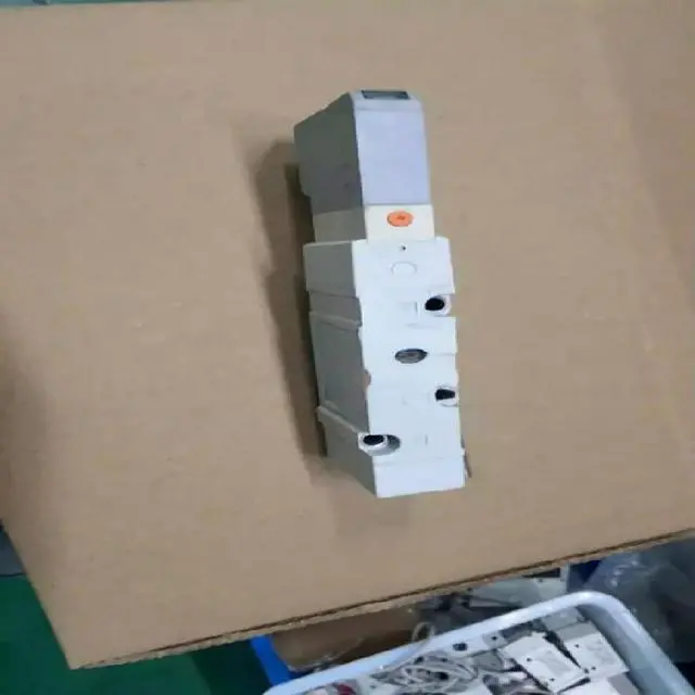 Main image of FOR S M C SV2100R-5FU 5FUD Solenoid Valve 90% SV2200R