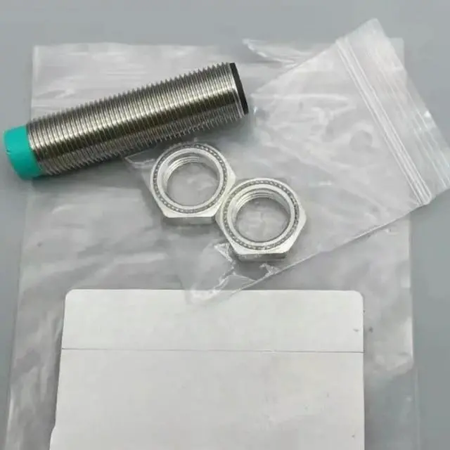 Main image of FOR 1PCS NJ2-12GM40-E2-V1 NJ4-12GM40-E2-V1 NJ2-12GM40-E0-V1 NJ4-12GM40-E0-V1 Inductive Proximity