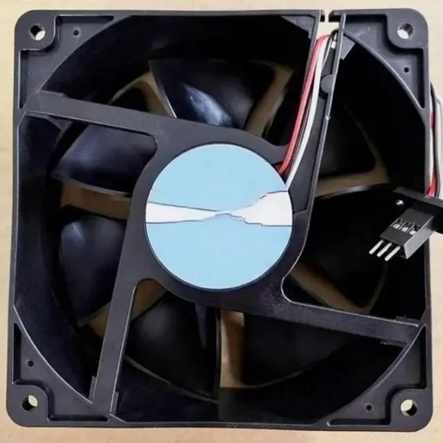 Main image of FOR 1PCS 4715KL-05W-B39 120 * 120 * 38mm 0.36A FOR 1PCS server axial fan -
