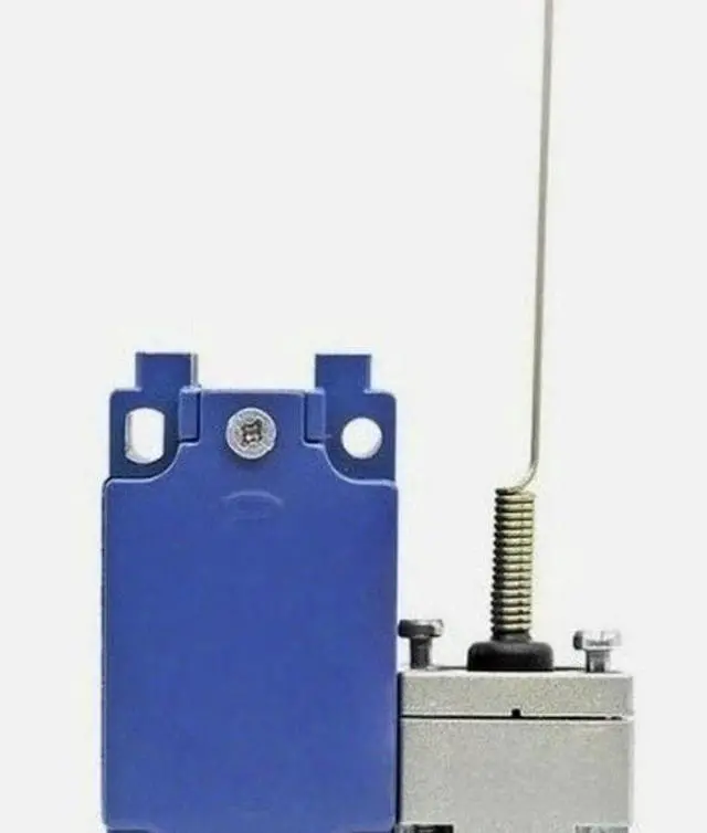 Main image of FOR 1PCS 4008611012 IFM IE5366 4008610111 IFS233 Proximity Switch