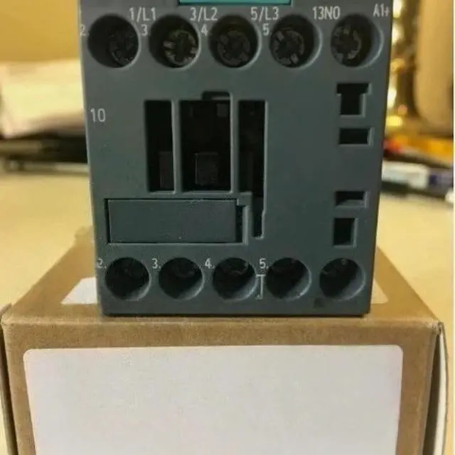 Main image of FOR 1PCS Connector S120 Power Plug 6SL3162-2MA00-0AC0