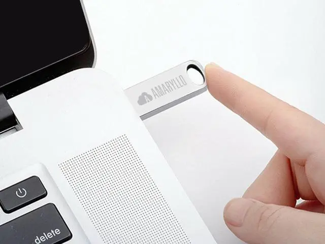 Alt view image 3 of 7 - Amaryllo Artemis 2-in-1 1TB Cloud Storage + 32GB USB 2.0 Flash Drive with Auto Backup (USB Stick, Thumb Drive, Memory Stick)