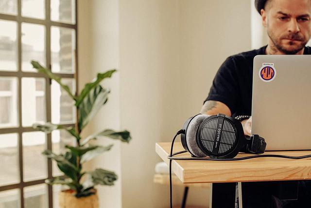 Alt view image 14 of 20 - Beyerdynamic DT 990 Pro 250 Ohm Studio headphones for mixing and mastering (open)