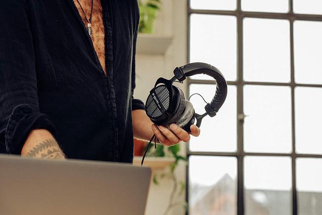 Alt view image 15 of 20 - Beyerdynamic DT 990 Pro 250 Ohm Studio headphones for mixing and mastering (open)