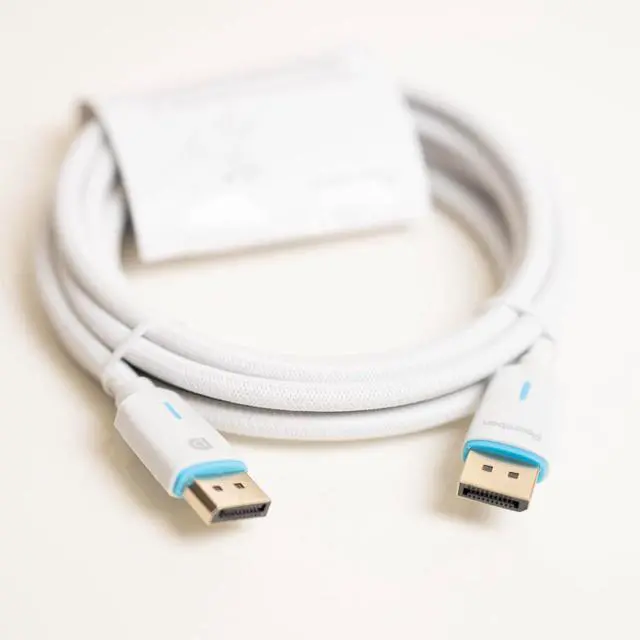 Alt view image 2 of 7 - DisplayPort 1.4 Cable 8K 60Hz 4K 120Hz HDR Cotton Braided - 10ft DisplayPort to DisplayPort White | Ideal for Laptop PC Gaming Monitor Projector TV