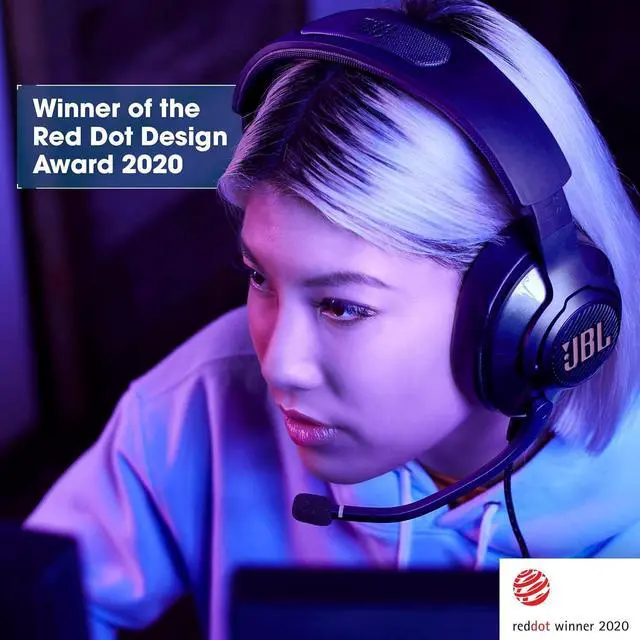 Alt view image 2 of 7 - Quantum 400 - USB over-ear gaming headset with game-chat balance dial QuantumSURROUND and DTS Voice focus directional flip-up mic and memory foam ear cushions (Black)