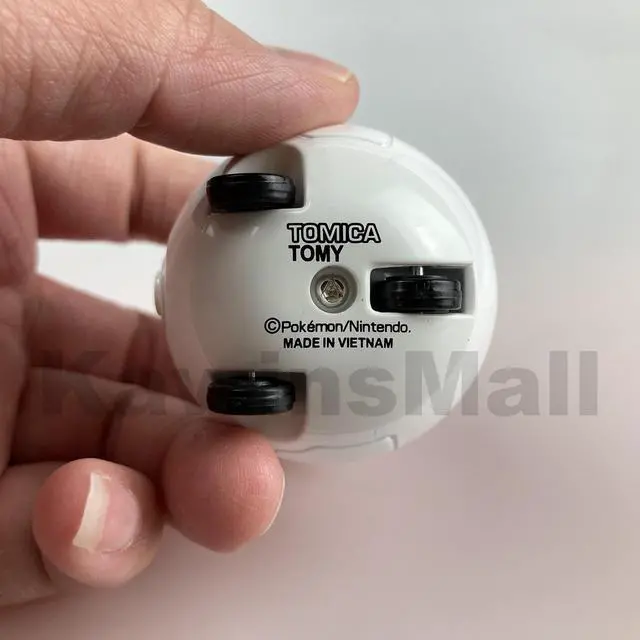 Alt view image 6 of 6 - Takara Tomy Tomica Ride On R10 Pokemon Pikachu & Monster Ball Car Plastic & Diecast Model Toy Authentic Tomica Product